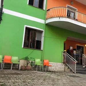  Hostel Green Hostel Albania